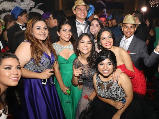 La fiesta Prom de Macris School 2017