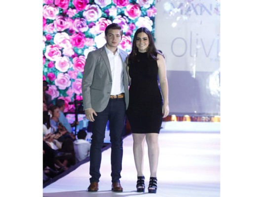 Spring Fashion Show 2016 de los seniors EIS  