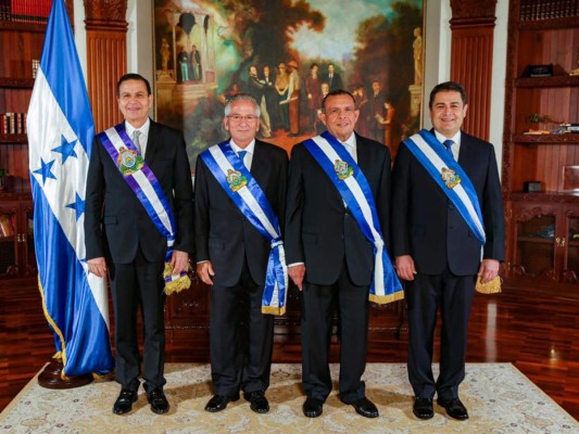 Reciben con honores el cuerpo del ex-presidente Rafael Leonardo Callejas