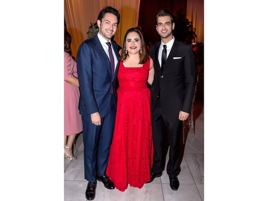 Fernando Dalzaretti, Isabella Rosenthal y Roque Vitanza.