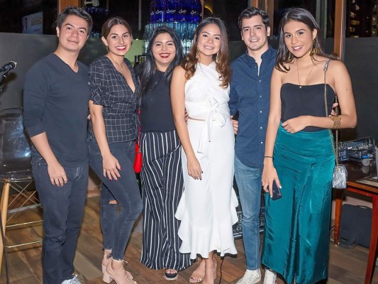 Un éxito el Wine Up del Club Arabe y Estilo