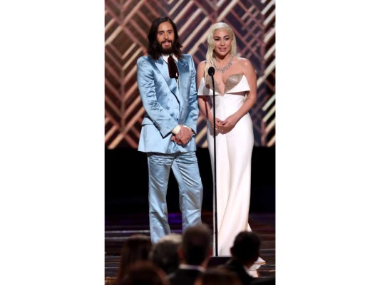 Lady Gaga presentó junto a Jared Leto un clip de House Of Gucci en los SAG.