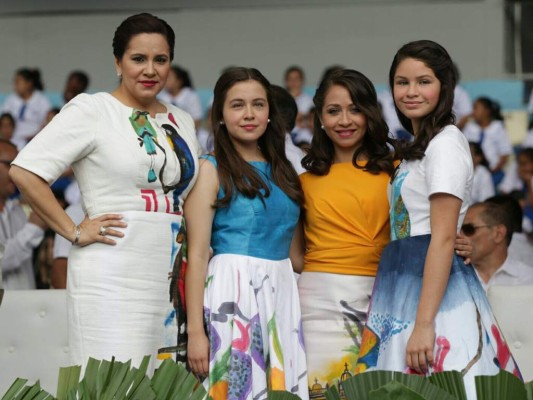 Ana, Daniela, Ivonne e Isabella Hernández