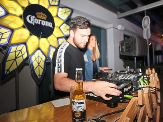 El Corona City Sunset Party fue un éxito  