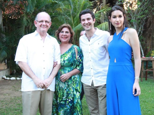 La boda civil de Andrea Handal y Roberto Álvarez