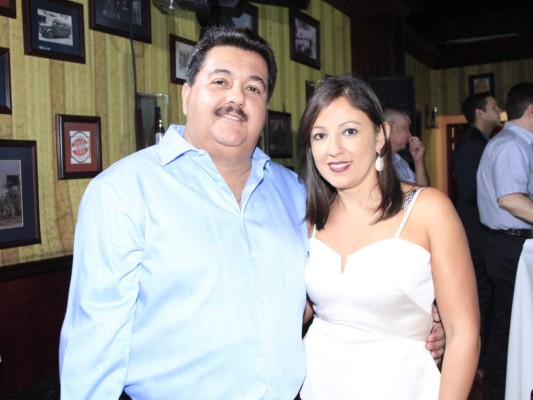 Alegre despedida para Boyce Lloyd  