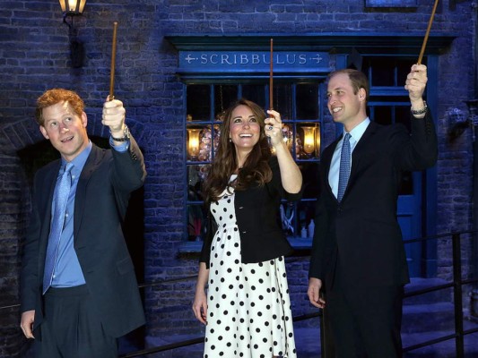 Los momentos más adorables de Harry y William a través de los años