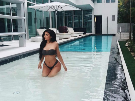 Los trajes de baño más populares de Kylie Jenner