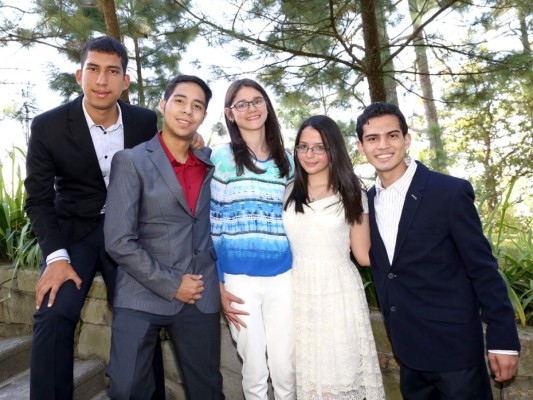 International School Senior Lunch