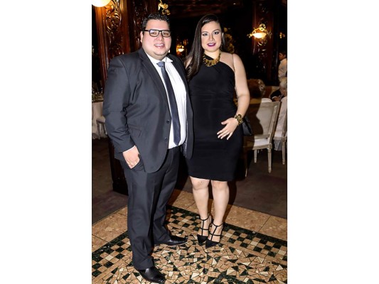 Roberto Ferrufino y Gabriela Alvarado se casan por lo civil  