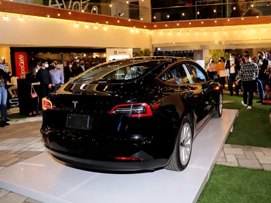 El futuro automovilístico llega a Honduras con el Tesla Model 3&nbsp;&nbsp;