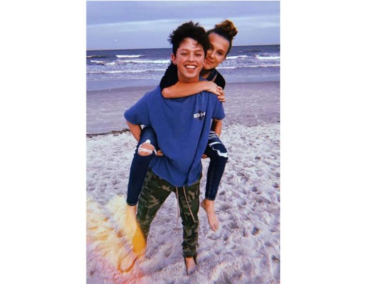 Millie Bobby Brown y Jacob Satorius