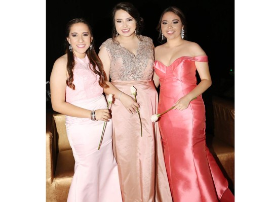 Kathya Sánchez, Michelle Pon y Sofía Morales