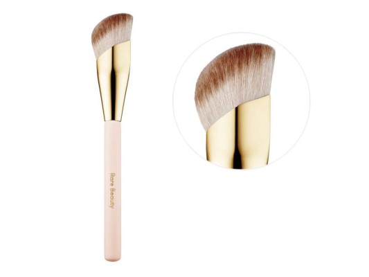 Brocha para base Liquid Touch. Como el resto de esta colección, las brochas de maquillaje son 100% veganas.
