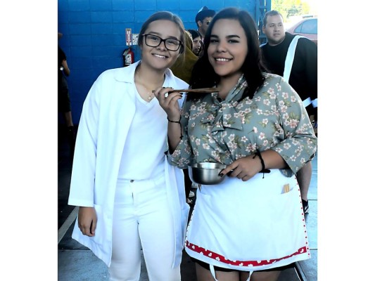 María Fernanda Hernández y Leslie González