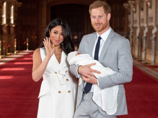 Por otro lado, la esposa del príncipe Harry también permite que los hombres presenten solicitudes, algo que llamó la atención de todos. Otro requisito establece discreción absoluta y perfil bajo. El anuncio indica que 'no se deje deslumbrar por la fama'