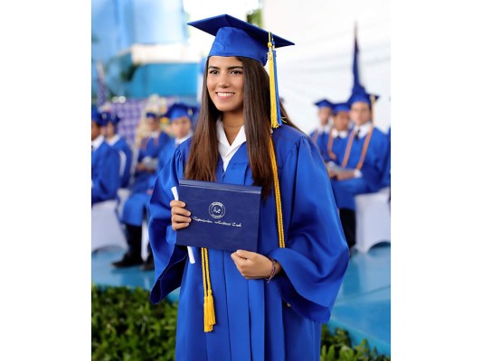 Graduación de la clase 2019 de Macris School