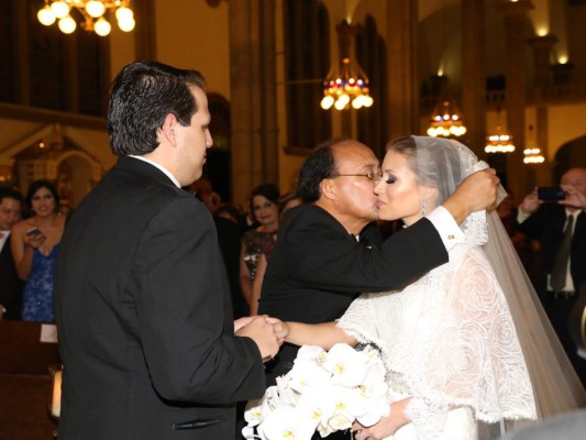 Boda eclesiástica de Catalina López y Mario Boquín