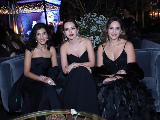 Marcela Zacapa, Kris Galeano y Maria Marta Bentancourt