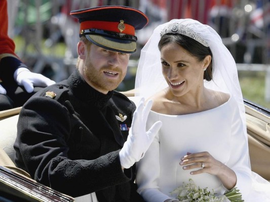 Los regalos de aniversario del príncipe Harry y Meghan Markle   