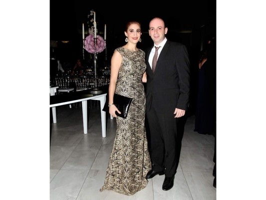 Elegante recepción para Jacobo y Nathalie Handal  