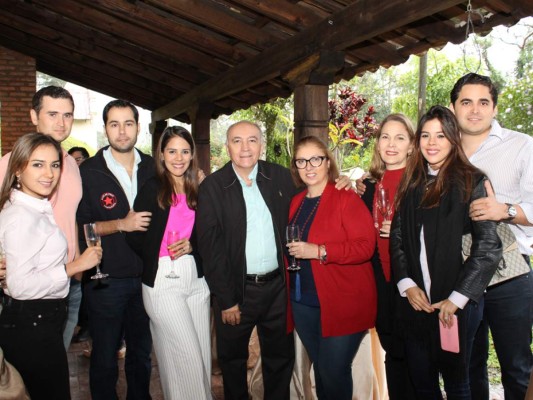 Inauguran Welchez Café en Copán Ruinas