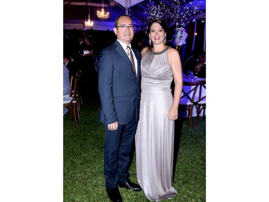 La boda de Reginaldo Panting y Fabiola Monterroso  