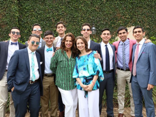 Senior Breakfast de la American School