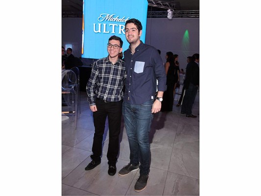 Lanzamiento de Michelob Ultra II parte