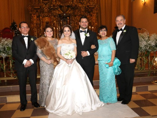 Ceremonia religiosa de Jennifer Andara y Alexandros Dicoulis