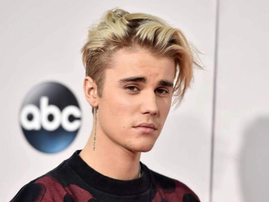 En la posición 5 de los más escuchados en Spotify encontramos a Justin Bieber con su álbum Justice, producción que cuenta con colaboraciones con artistas de todo el mundo.