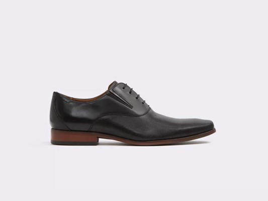 11. Oliliria black