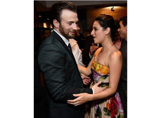 Chris Evans y Jenny Slate