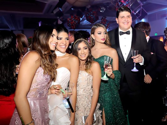 Best Moments Prom de la Escuela Americana 2019