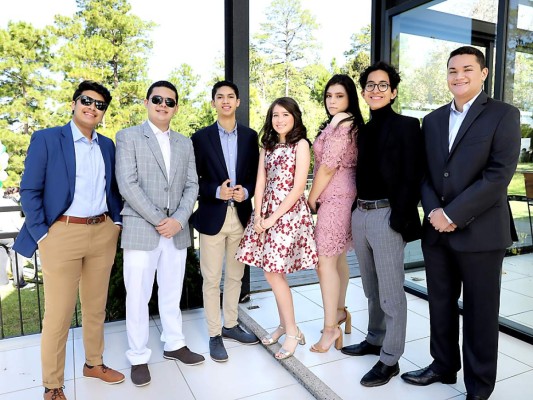 Lorenzo Aplicano, Pablo Reyes, Juan Agüero, Montserrat Duron, Katia Amador, Jorge López y Juan Cruz.