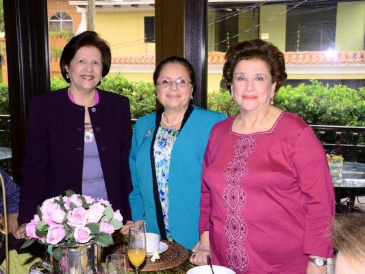El cumpleaños de Mary Tinoco