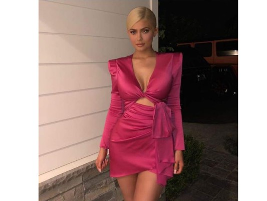 Kylie Jenner inicia su celebración de cumpleaños