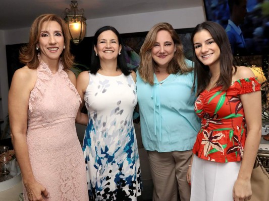 Bridal shower en honor a Eugenia Bendaña  