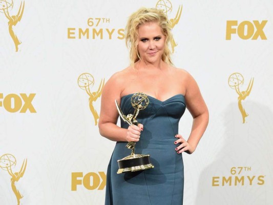 Inside Amy Shummer recibió el Emmy por Mejor Programa de Sketchs