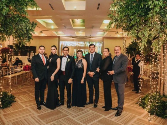 La boda de Virgilio Bueso y Camila Egas