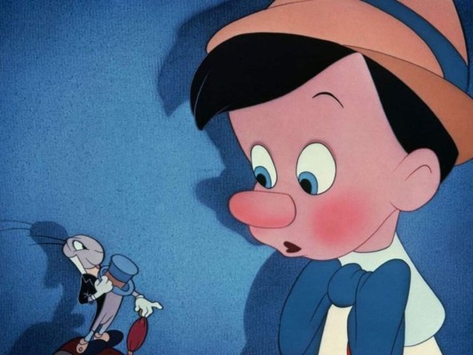 El éxito de Blancanieves hizo que Walt Disney Productions, actualmente The Walt Disney Company, fuera capaz de comenzar a producir más filmes. En 1940, se estrenó Pinocho.