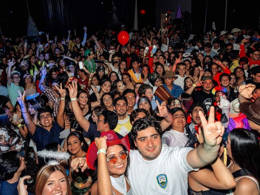 La Halloween party de los seniors de la Escuela Internacional Sampedrana