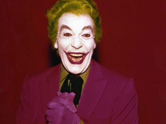Algunos consideran a este Joker como el definitorio, ya que es maniático y terrorífico. La interpretación de César Romero fue controversial en su época, mas ahora se ve como 'on point'.