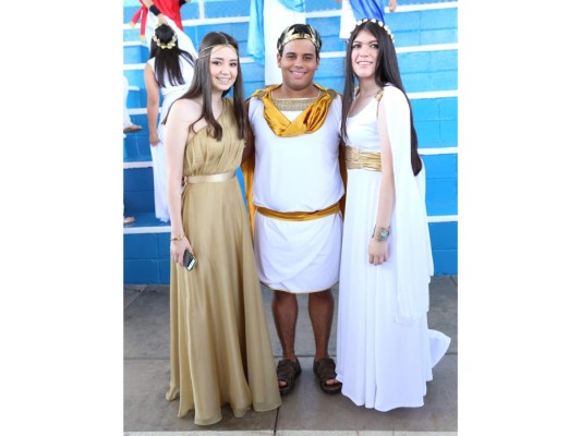 Macris School Seniors Greek Day