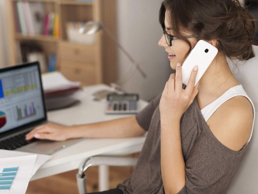 Para un ascenso<br/><br/>¿Buscas que te asciendan en tu trabajo? Cuando suenen las 12, súbete a una escalera o ponte de pie sobre una silla para estar más alto que los demás.