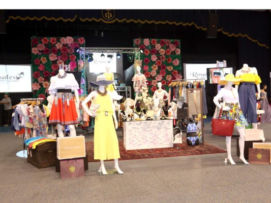 Trunk show 'Seasons Trends' de la Escuela Internacional Sampedrana