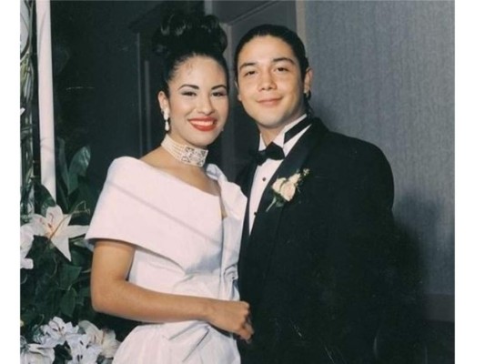 Las fotos nunca antes vistas de la boda de Selena