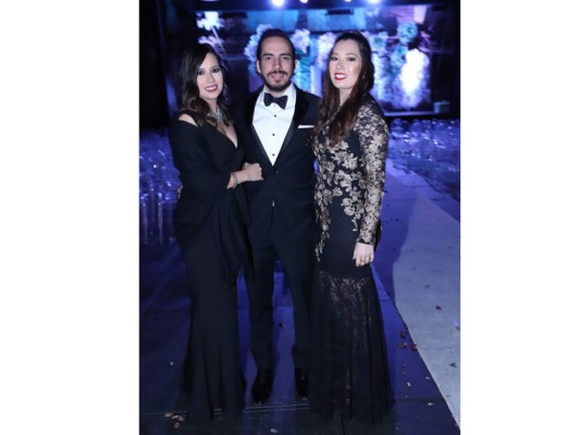 Ana Galeano, Fernando Hasbum y Julia Galeano