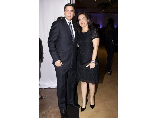 Camilo Kafati recibe homenaje El Forjador 2017  