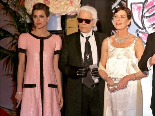 La amistad de Karl Lagerfeld y Carolina de Mónaco en imágenes